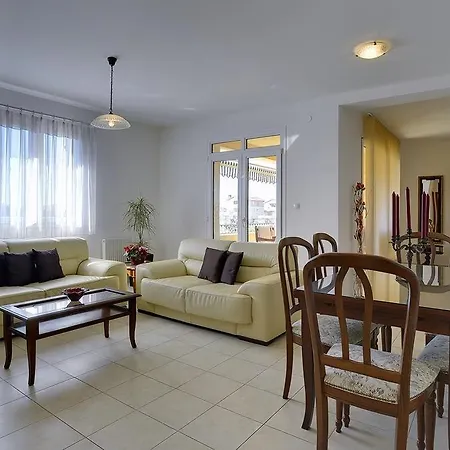 Bella Apartment *