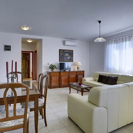 Bella Apartment
